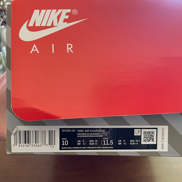 Nike Air Huarache New in Box Men’s 10, Neon Yellow, Magenta - Picture 4 of 10